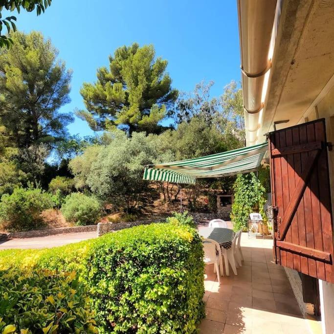 Charmant Rez De Villa Climatise Renove, 90M2 Avec Parking Cassis Buitenkant foto
