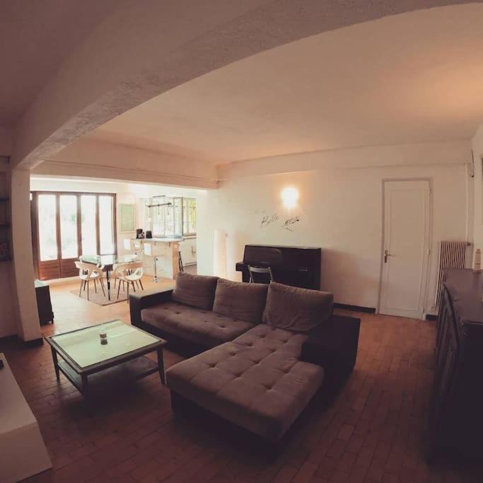 Charmant Rez De Villa Climatise Renove, 90M2 Avec Parking Cassis Buitenkant foto