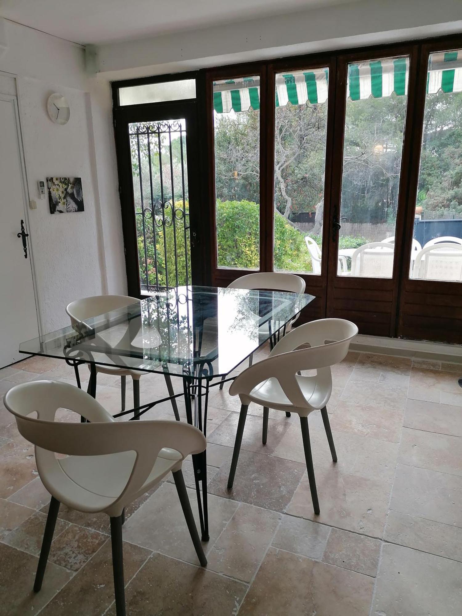 Charmant Rez De Villa Climatise Renove, 90M2 Avec Parking Cassis Buitenkant foto